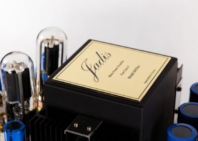 Jadis SE845